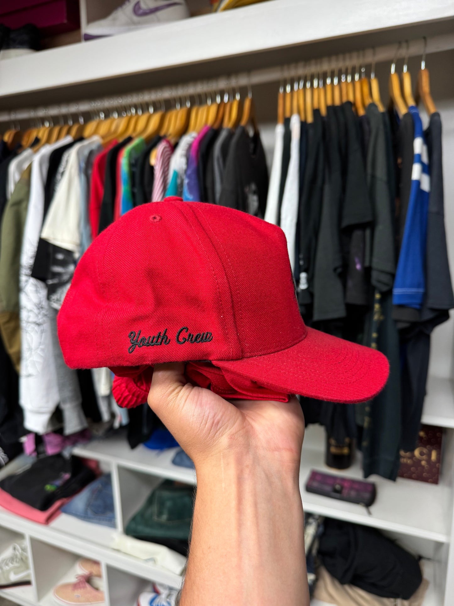 SUPREME ‘LES MISERABLES’ YOUTH CREW SNAP-BACK HAT (OS)