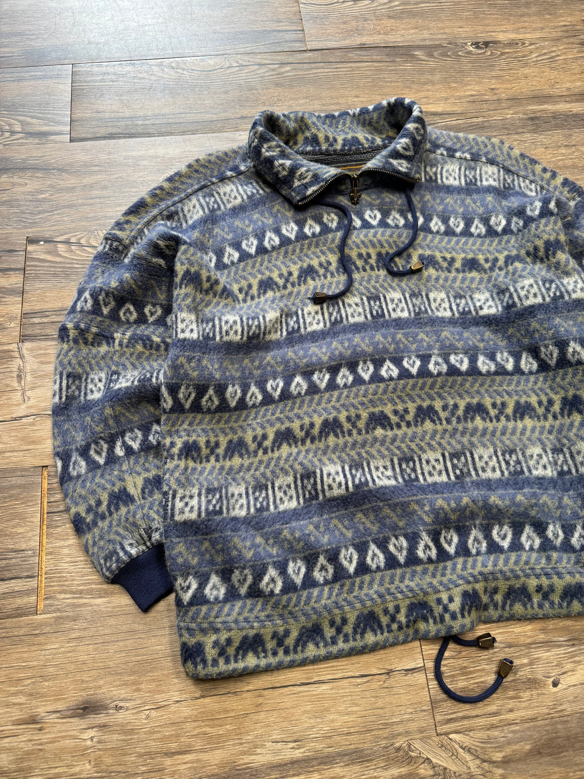 FRENCH COUNTRY EXPRESS AZTEC FLEECE QUARTER ZIP (XS)