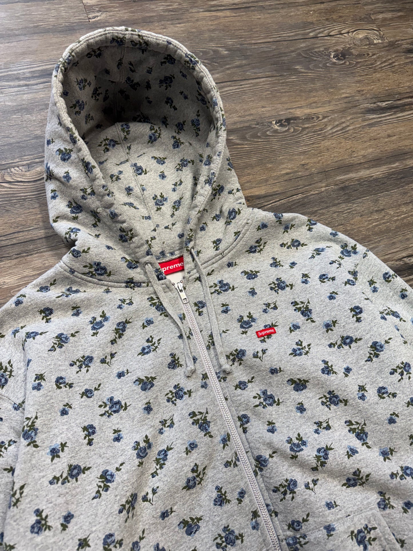 SUPREME SMALL BOX LOGO FLORAL ZIP UP (L)