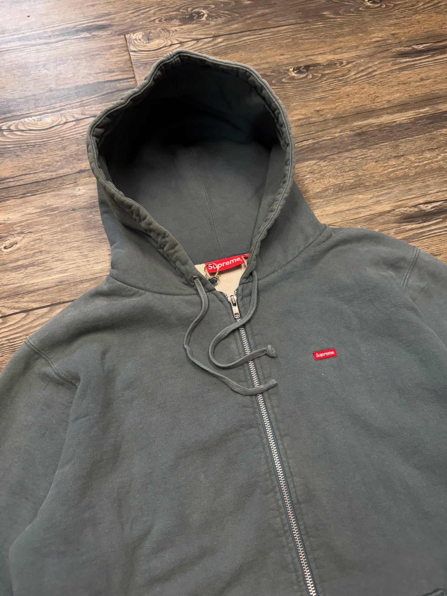 SUPREME SMALL BOX LOGO FLORAL LINED ZIP UP HOODIE (L)