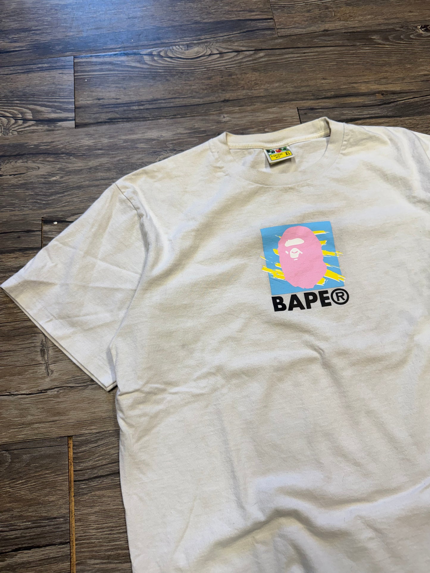 BAPE MULTI-COLOR PRINT T-SHIRT (XL)