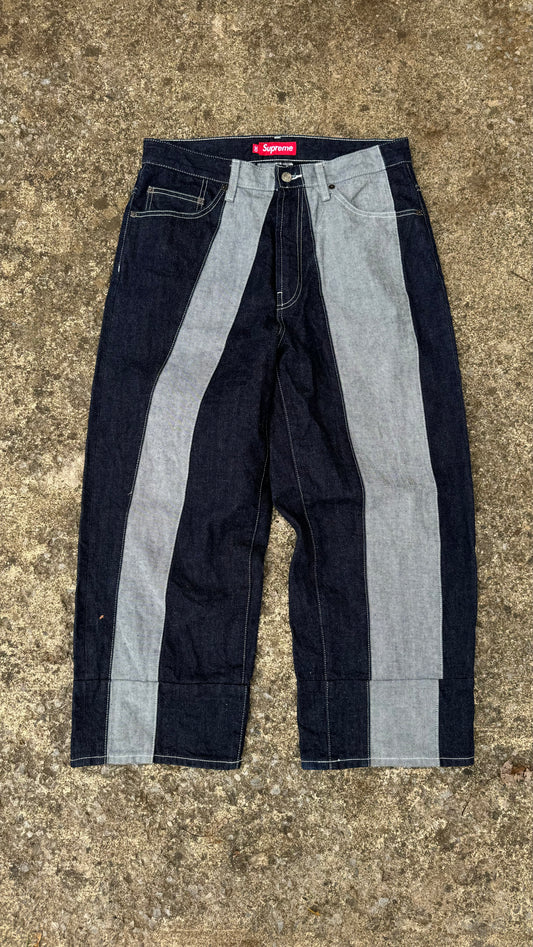SUPREME PANELED BAGGY JEANS (30)