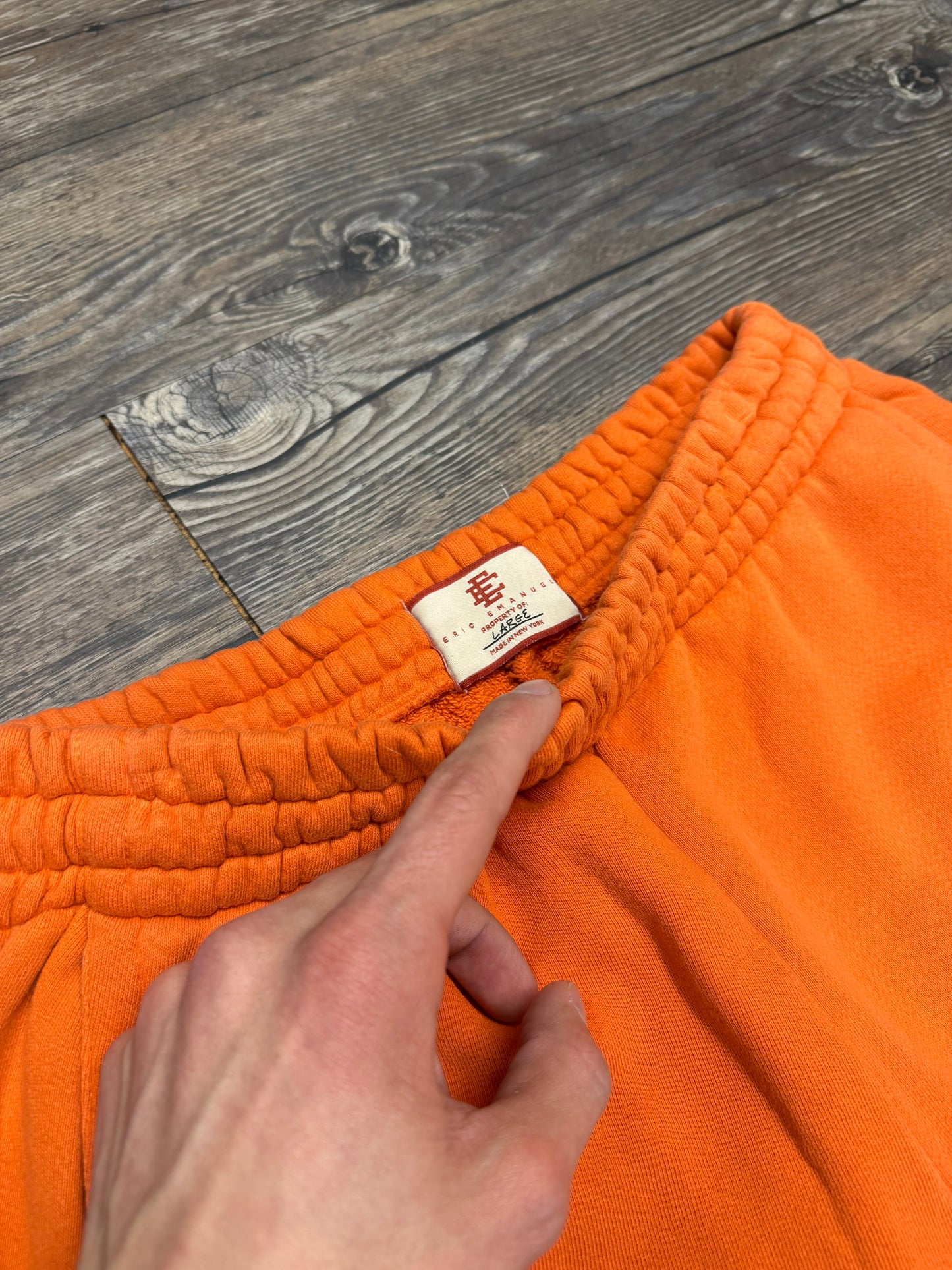 ERIC EMMANUEL ORANGE SWEATS (L)