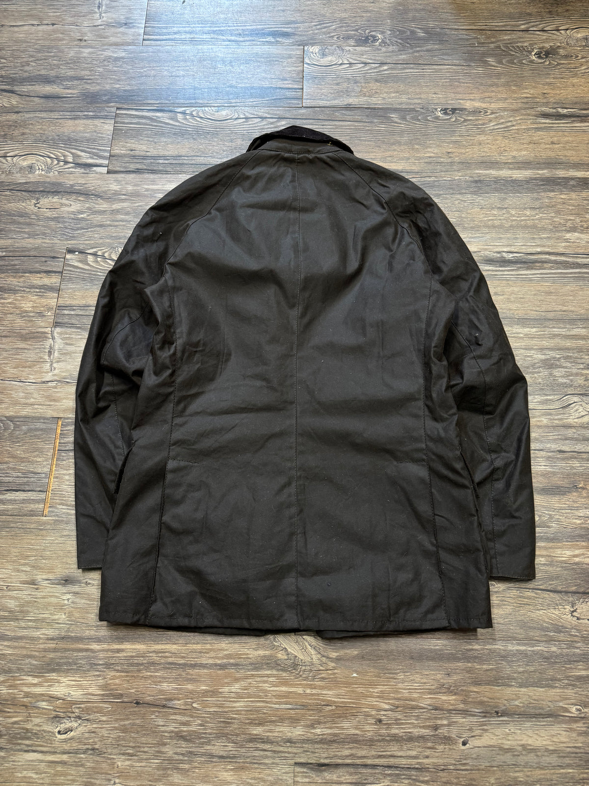 BARBOUR ASHBY TAILORED WAXED COTTON MEDIUM-WEIGHT JACKET (S)
