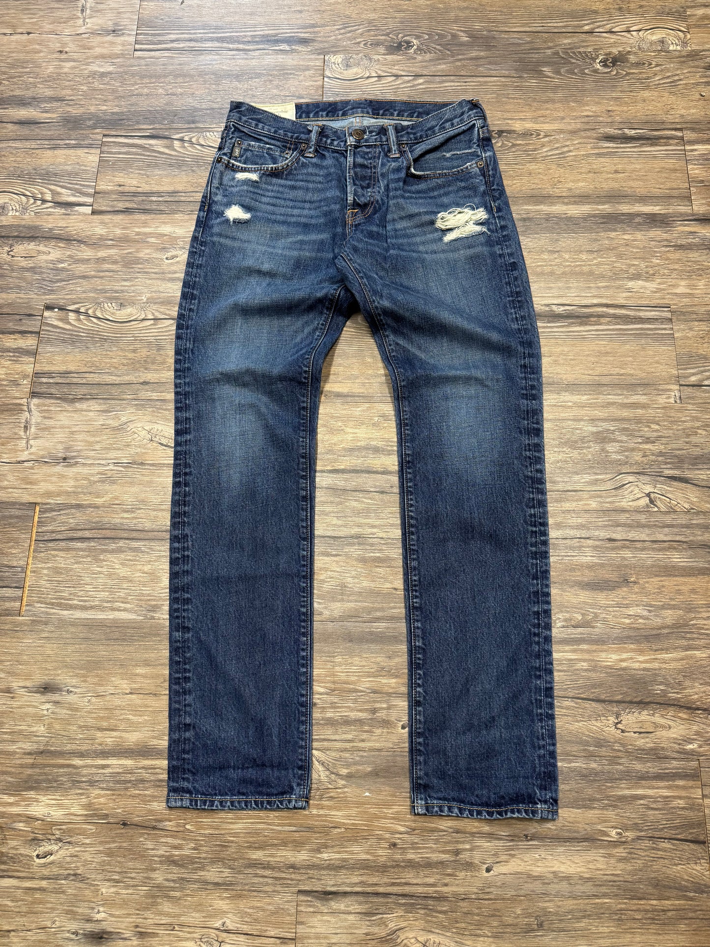 ABERCROMBIE & FITCH SLIMFIT DISTRESSED DARK WASH BLUE JEANS (31x32)