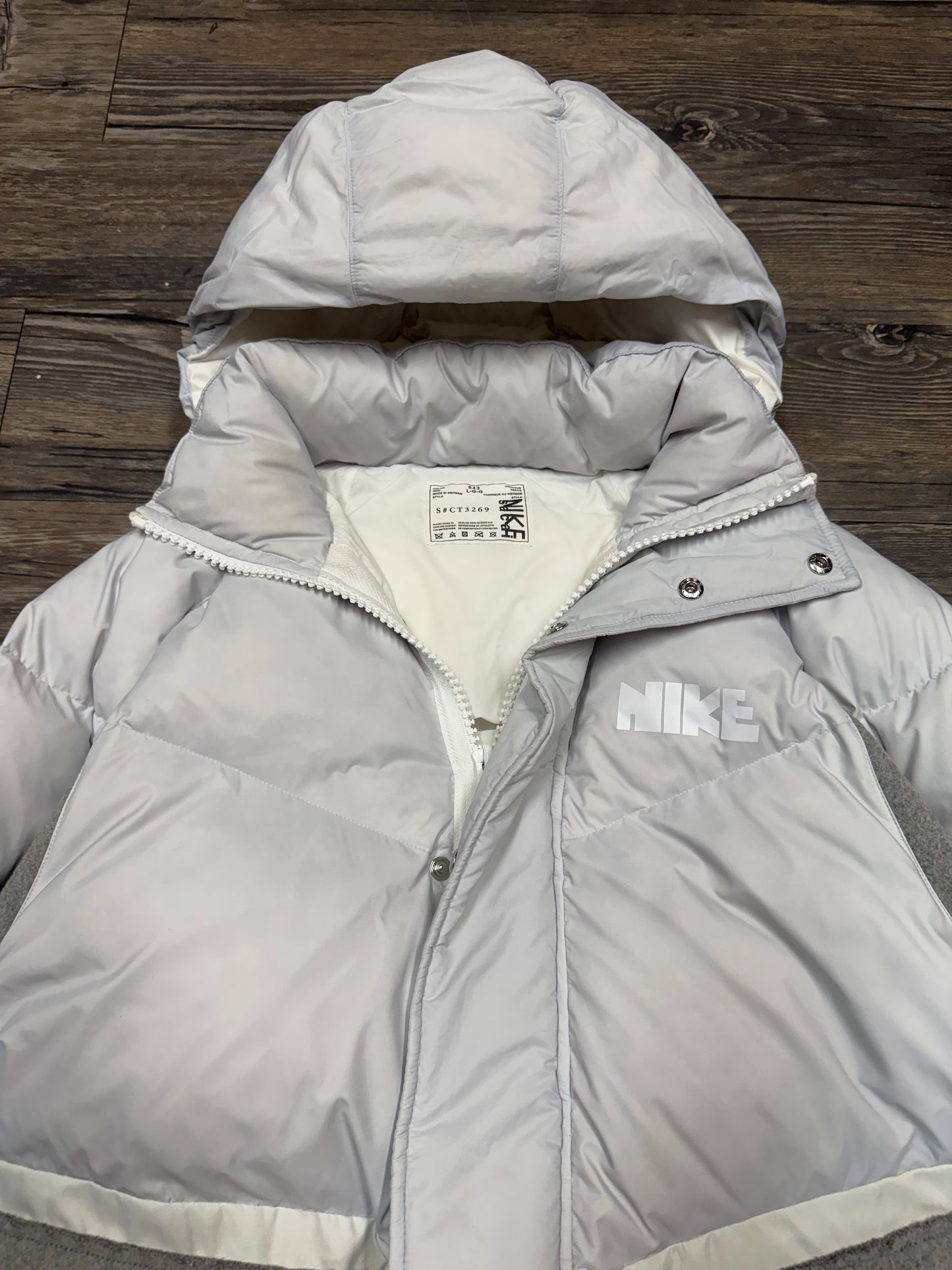 RUNWAY SACAIxNIKE HYBRID PUFFER JACKET