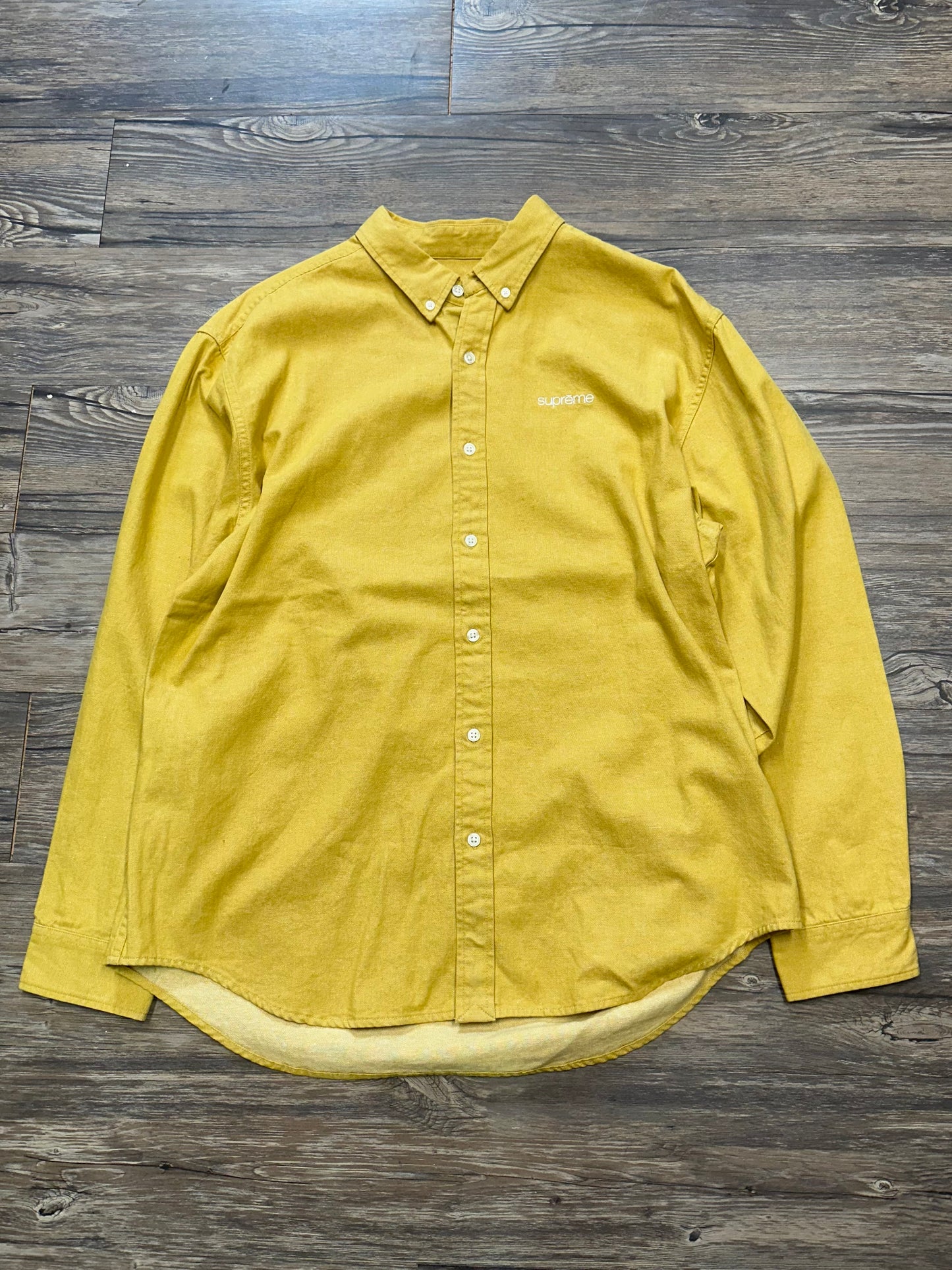 SUPREME TEXT FLANNEL (LARGE)