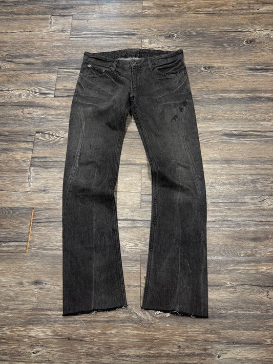 LE GRANDE BLEU DARKWASH DISTRESSED JEANS (31)