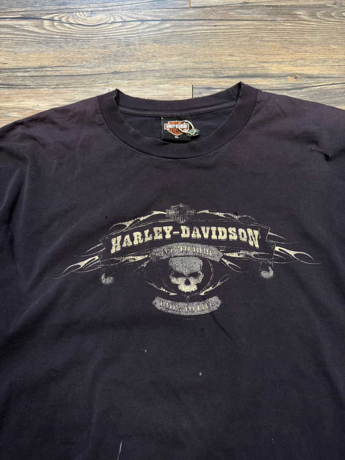 HARLEY DAVIDSON VINTAGE FADED FLAME SKULL LONGSLEEVE SHIRT (XL)