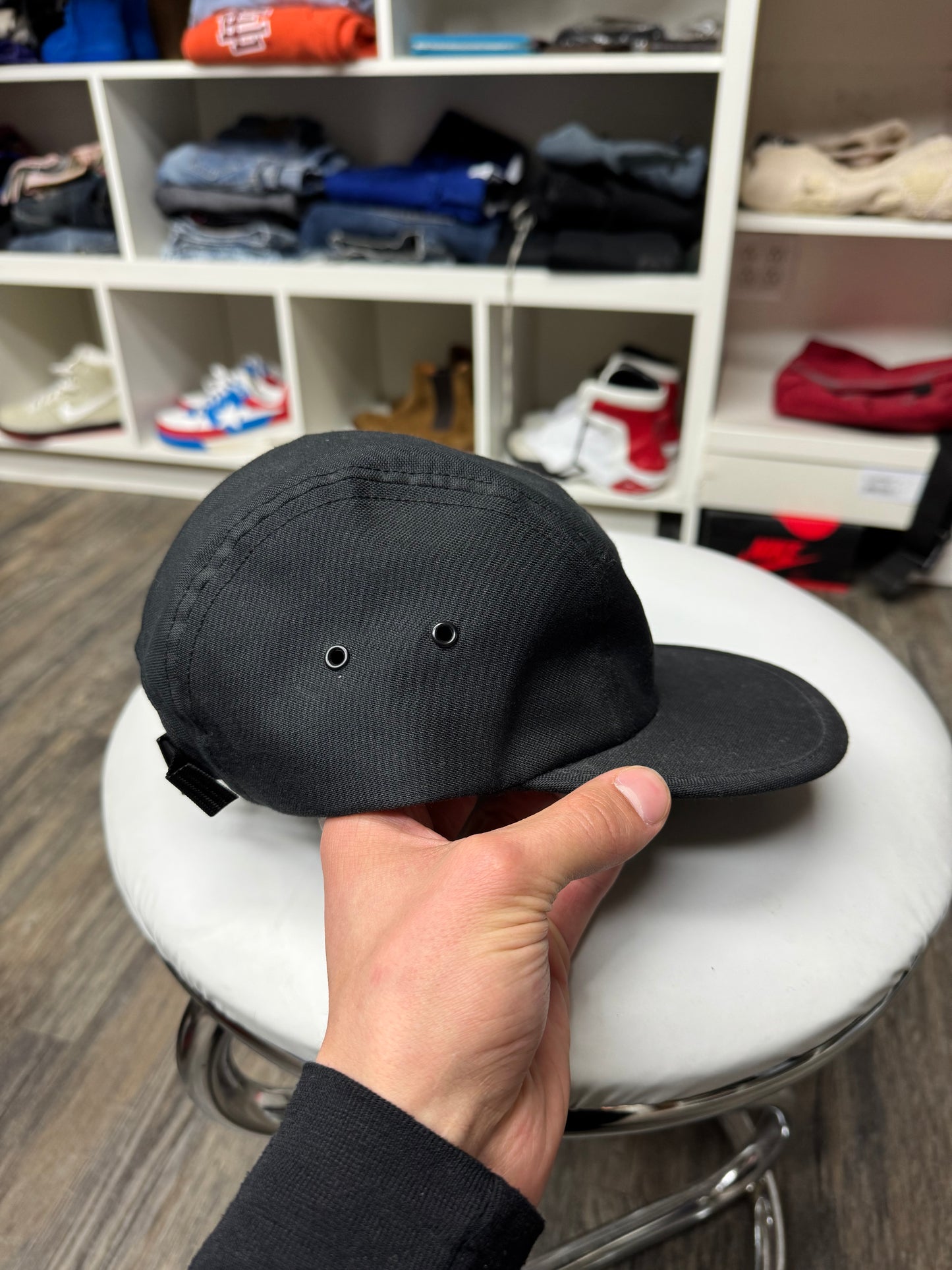 SUPREME CAMP HAT (OS)