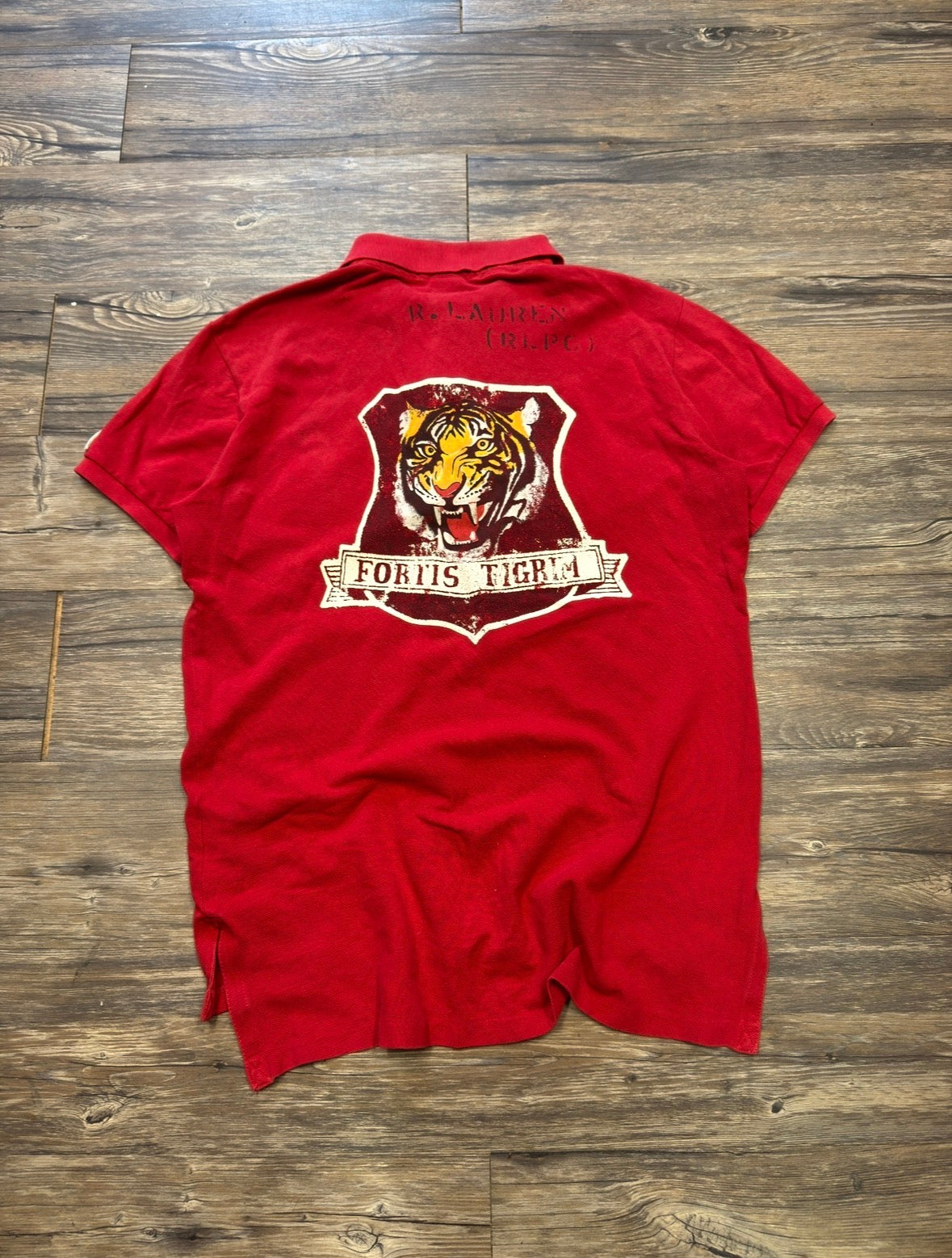 POLO RALPH LAUREN CUSTOM FIT PATCH & TIGER MOTIF SHIRT (M)