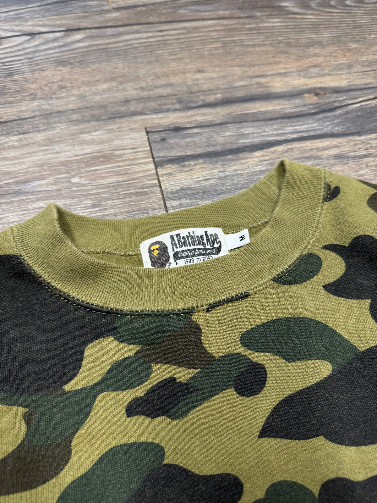 BAPE CLASSIC CAMO CREWNECK (M)