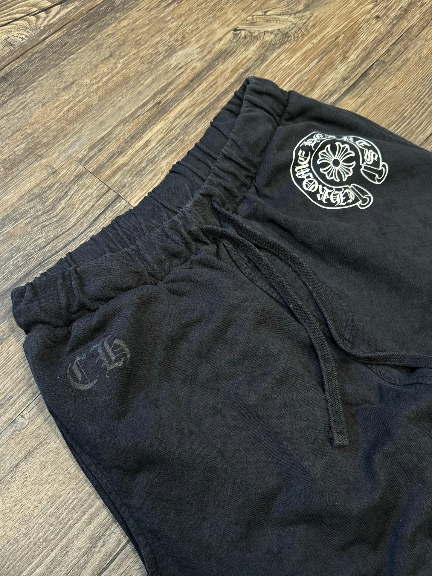 CHROME HEARTS TRIBAL SWEAT PANTS (L)