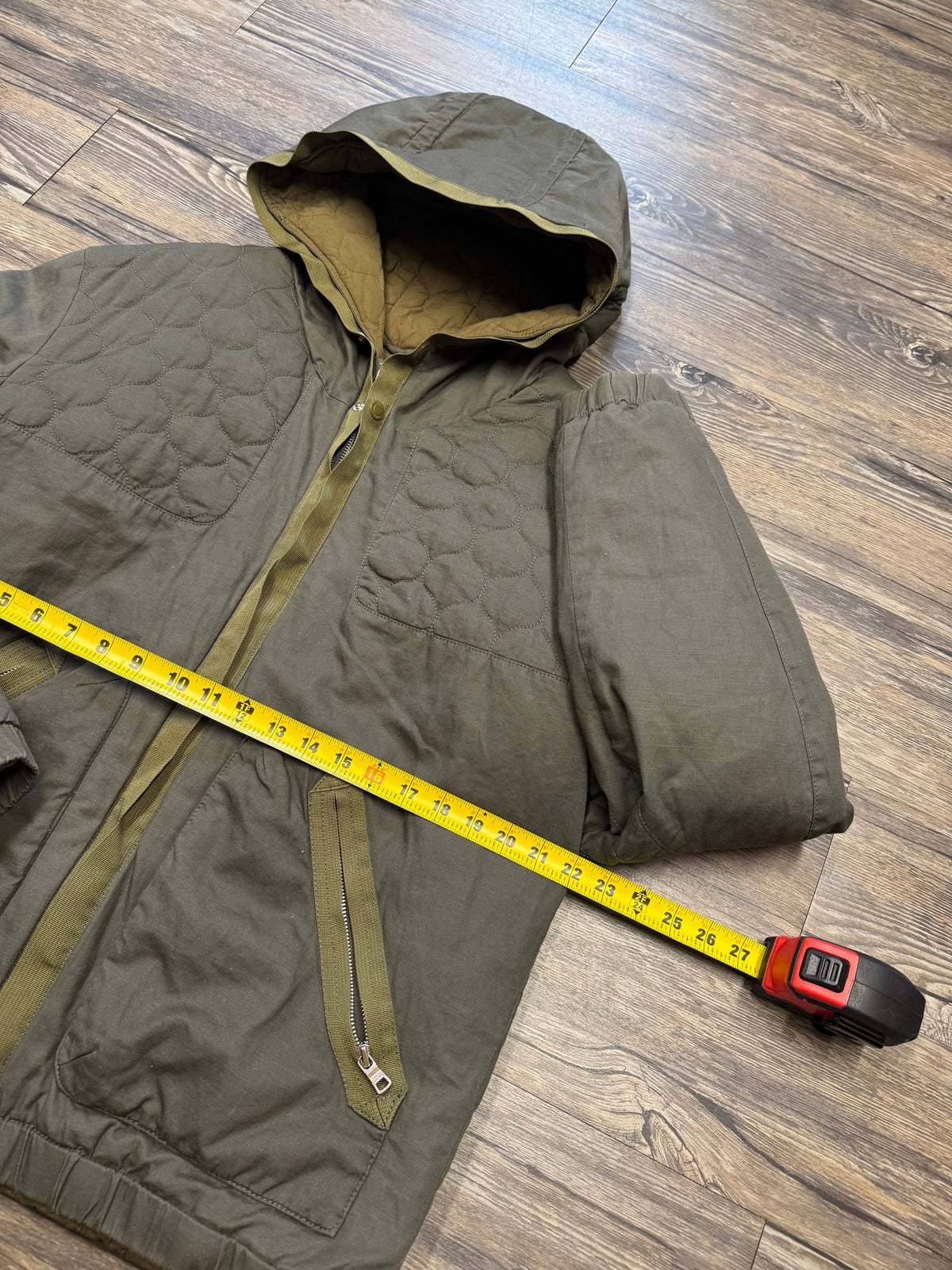 2000’s ARMANI EXCHANGE QUILTED ZIP UP BOMBER JACKET (XL)