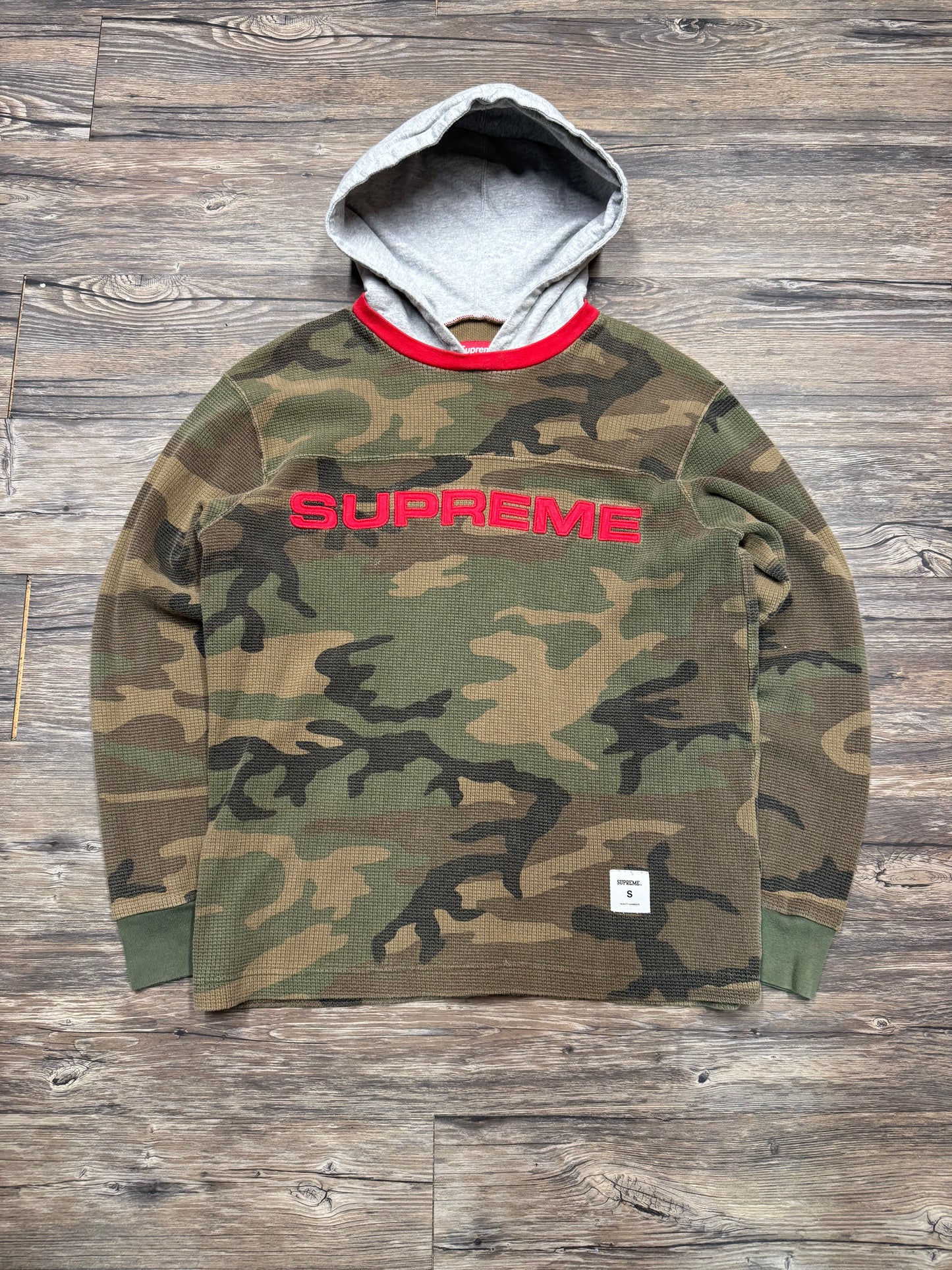 SUPREME CAMO HOODED THERMAL TEE (S)