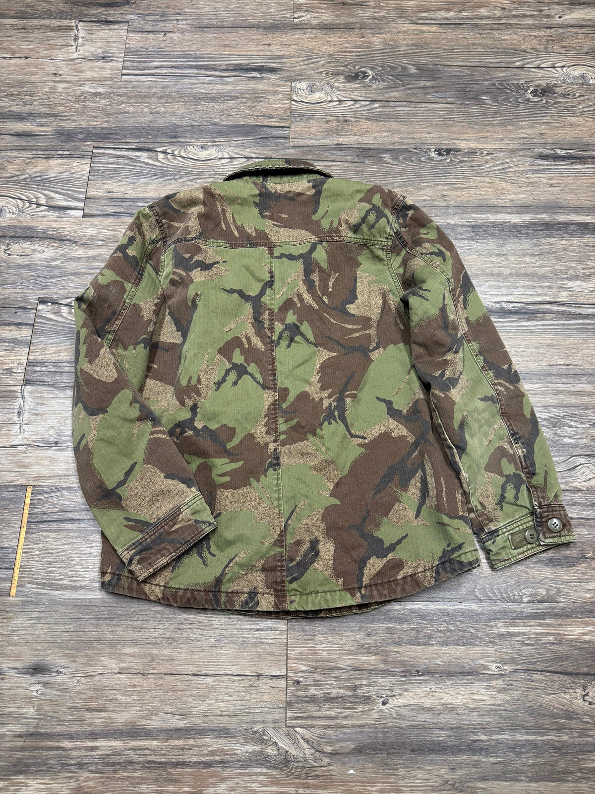 ABERCROMBIE & FITCH CAMO ORANGE LINED HUNTING JACKET (S)