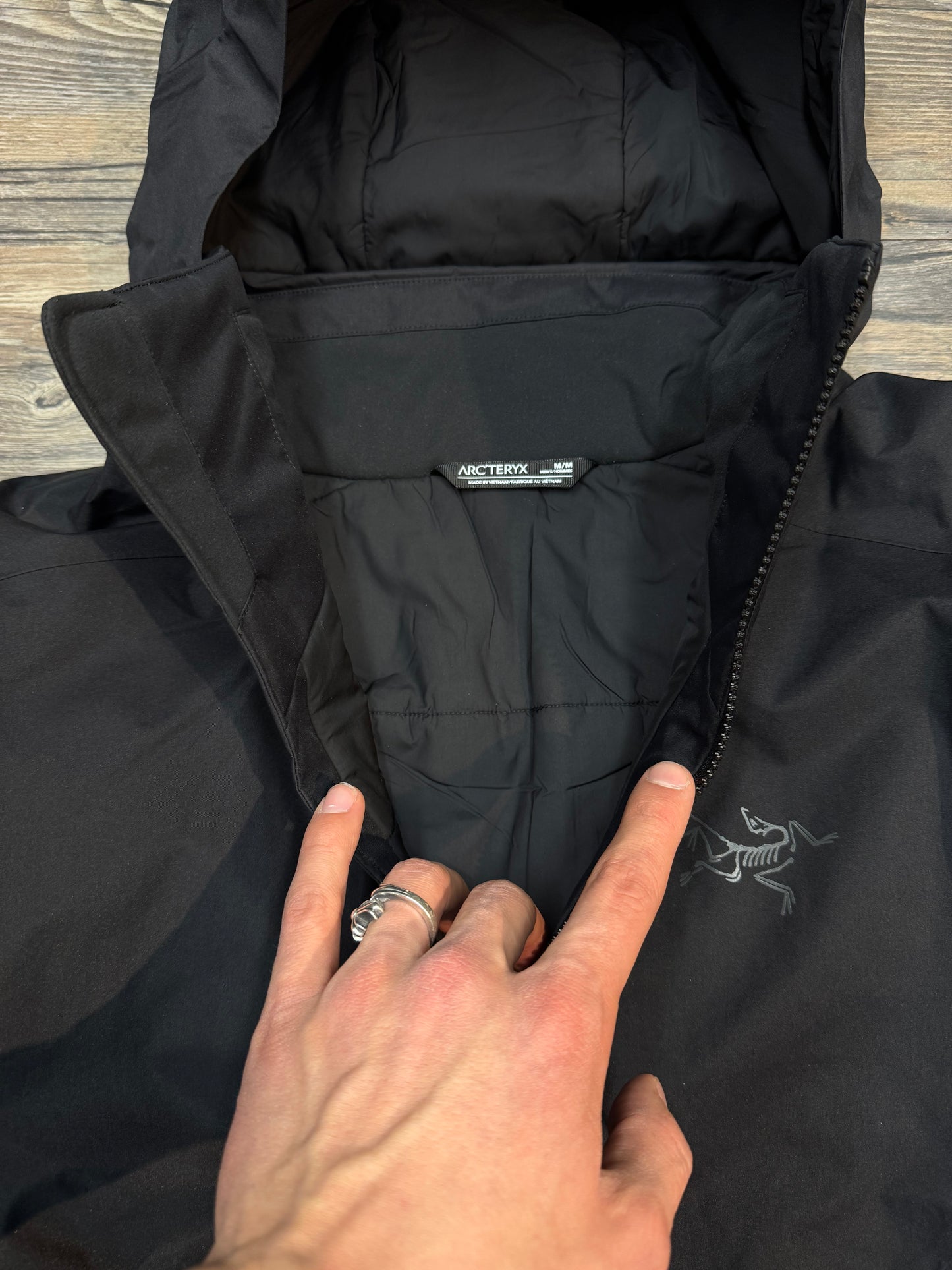 ARCTERYX RALLE INSULATED ZIP-UP JACKET (MEDIUM)