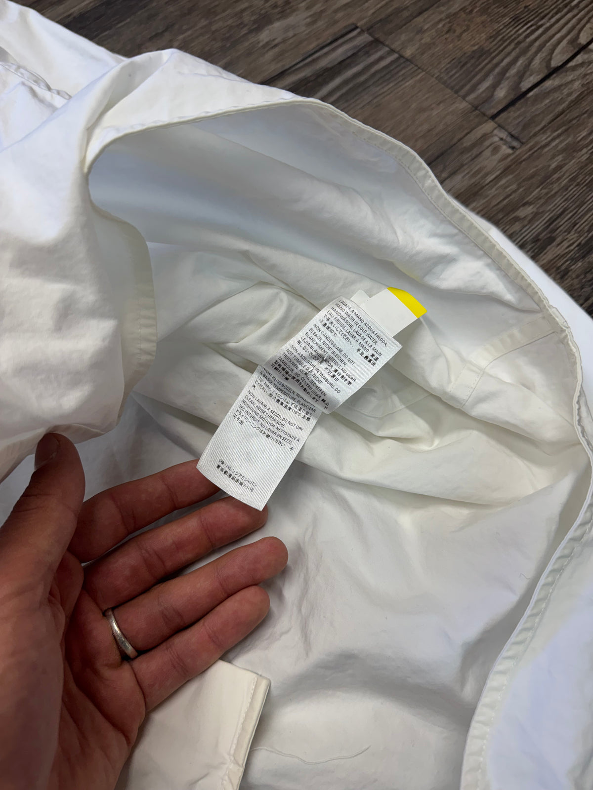 BALENCIAGA ECO FRIENDLY BUTTON UP DRESS SHIRT (M)
