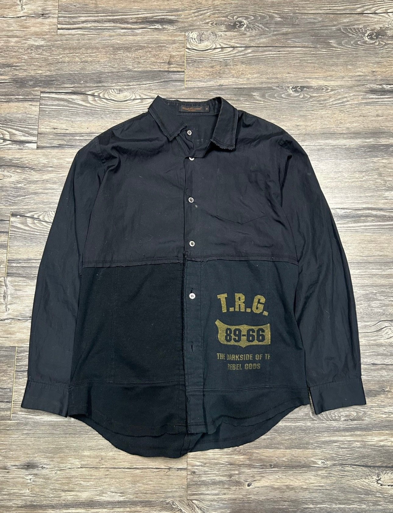 UNDERCOVER THE DARKSIDE REBEL GODS BUTTON UP SHIRT (MEDIUM)