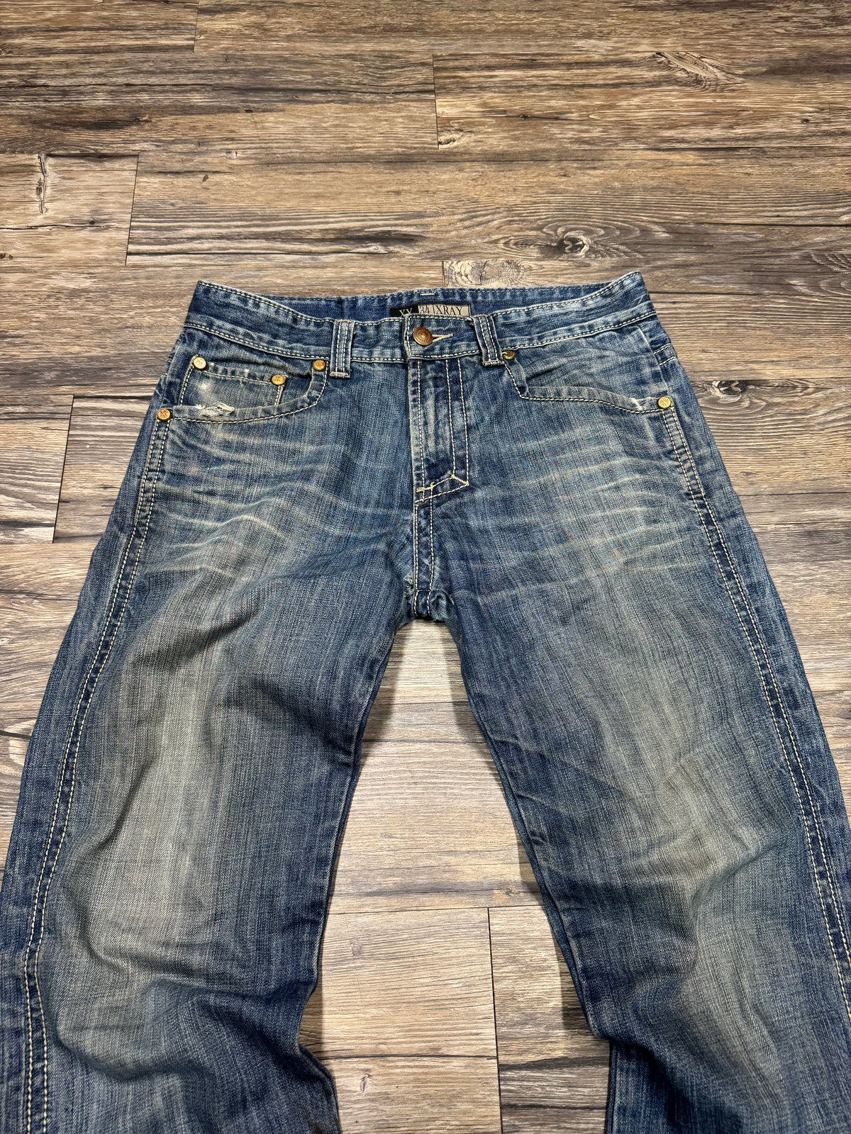 XRAY FADED & DISTRESSED BOOTCUT DENIM JEANS (34)