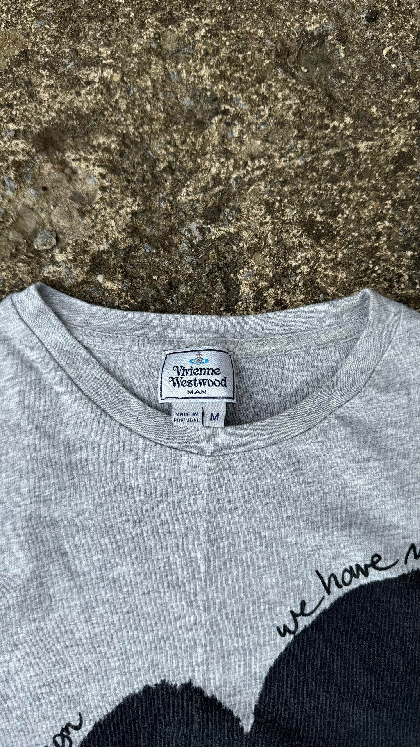 VIVIENNE WESTWOOD IOU GRAPHIC TEE (M)
