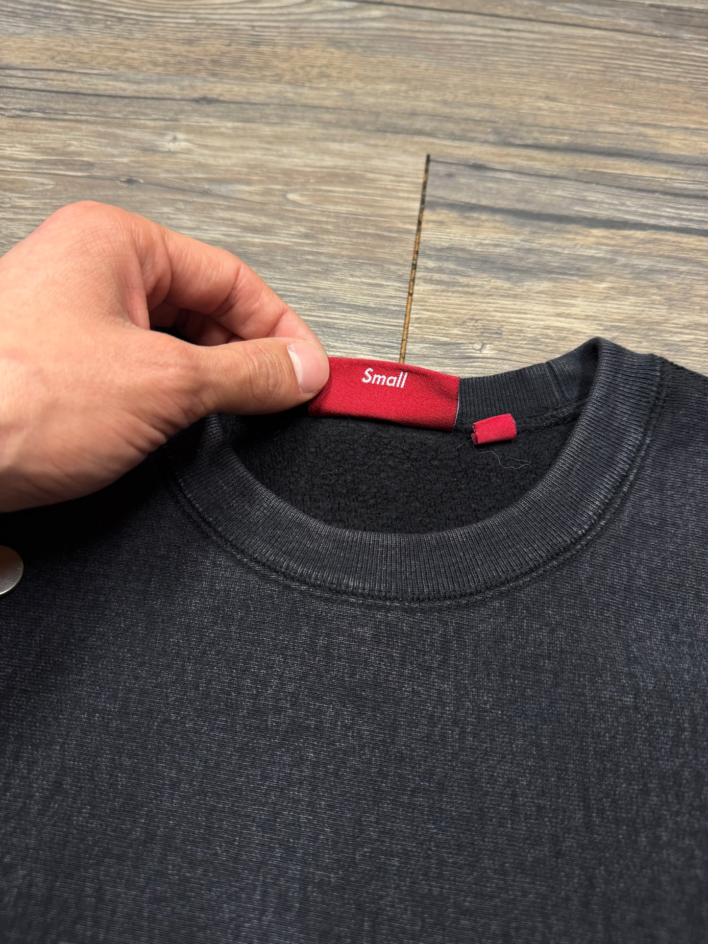 SUPREME BLACK BOX LOGO CREWNECK (S)