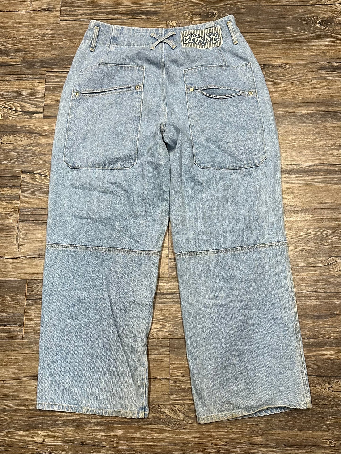 Y2K OVERSIZED CHANZ DENIM (36)