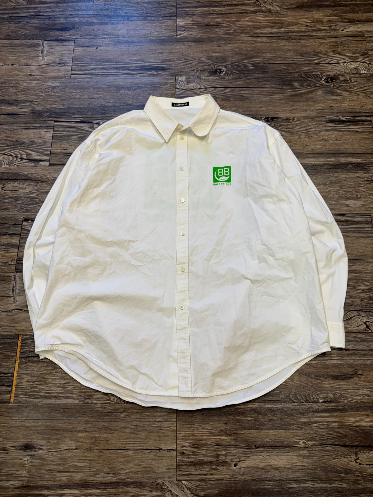 BALENCIAGA ECO FRIENDLY BUTTON UP DRESS SHIRT (M)