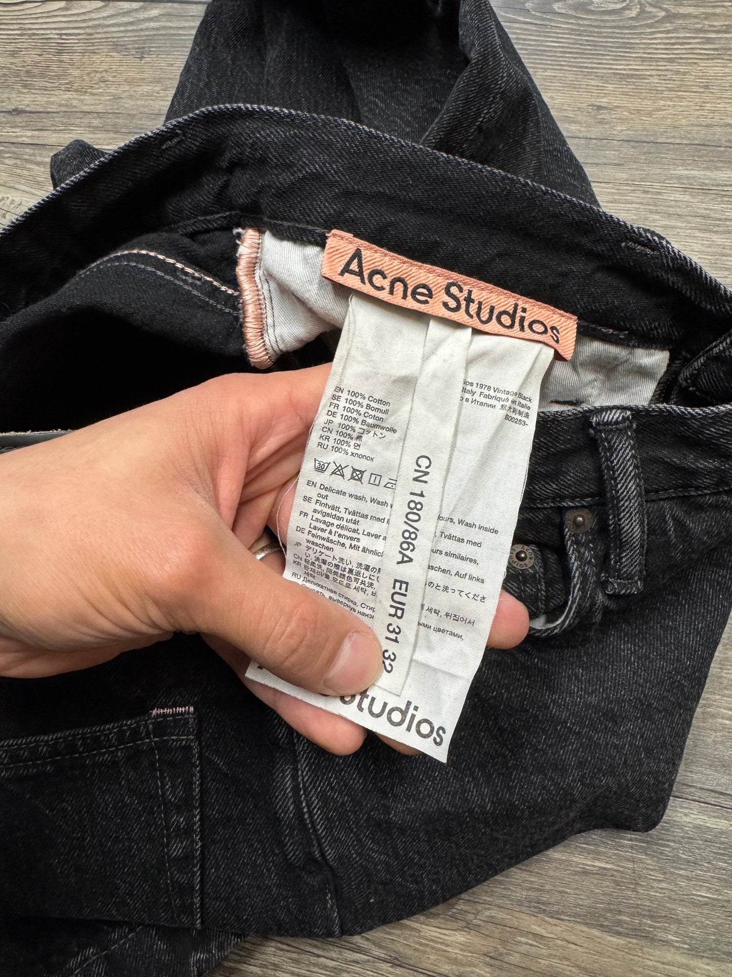 ACNE STUDIOS FLARED BLACK DENIM (31)