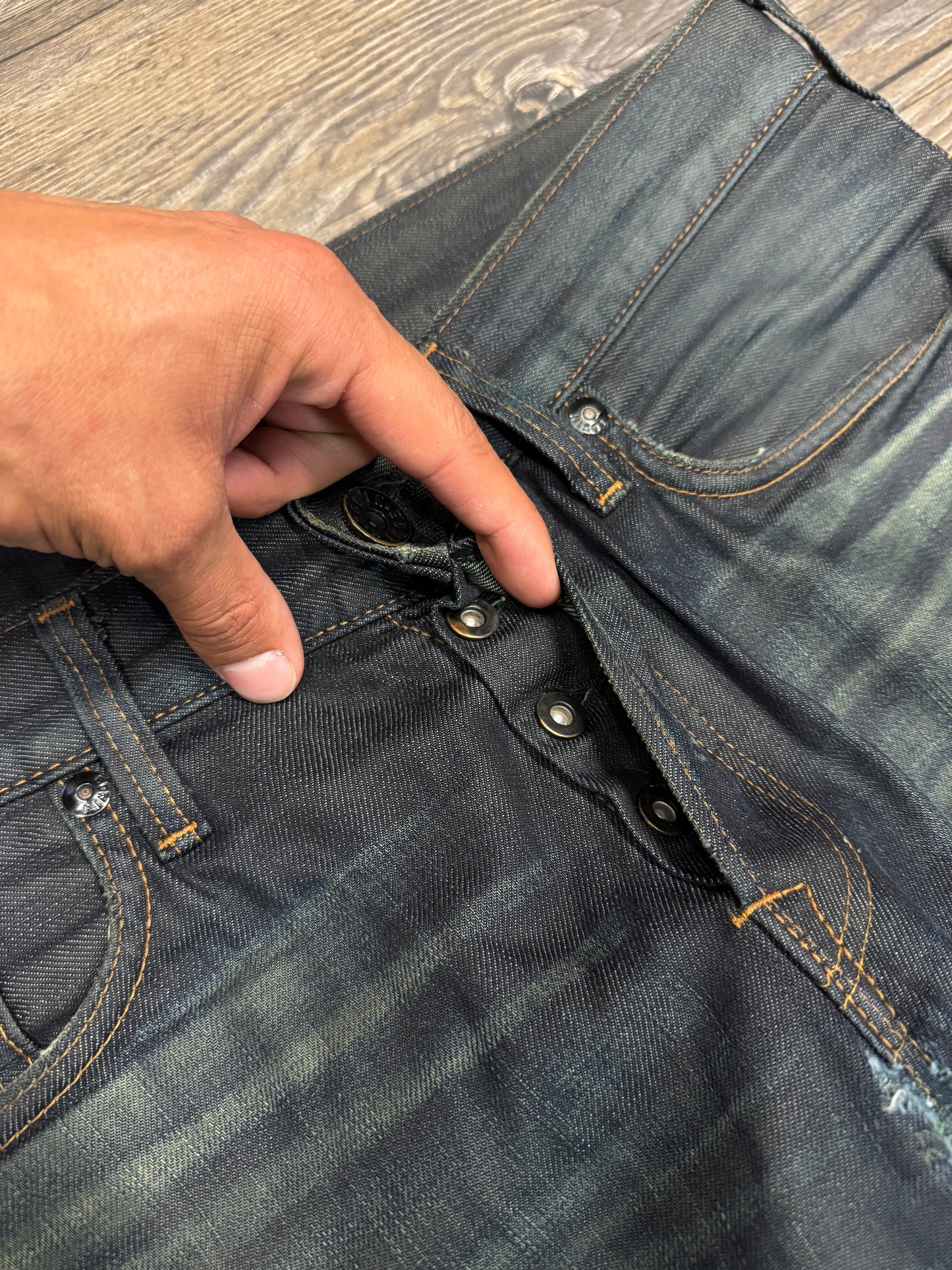 EDWINS INDIGO WASHED SELVEDGE REPAIRED JEANS (31x33)
