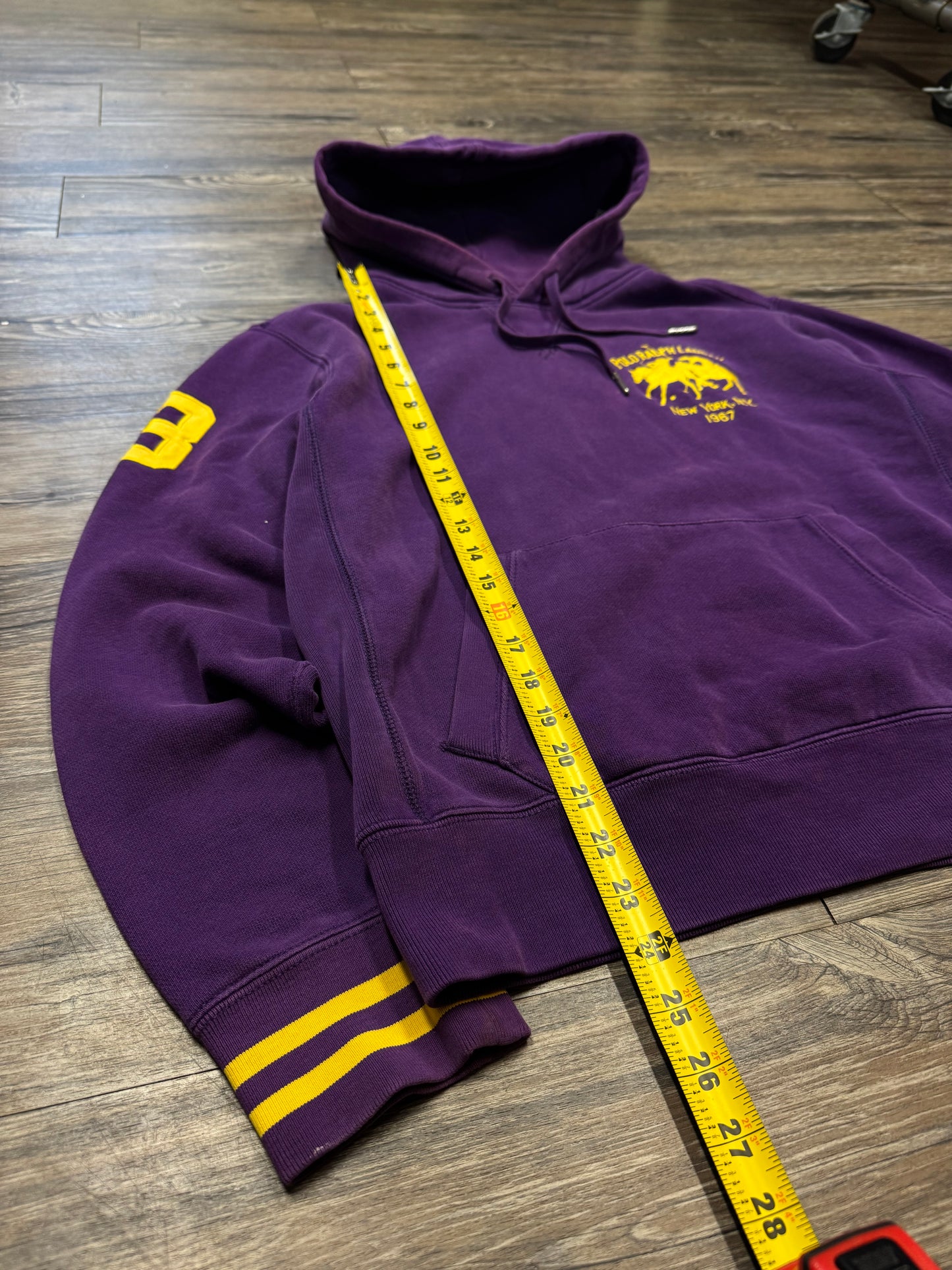 POLO RALPH LAUREN MAGENTA PULLOVER HOODIE (M)
