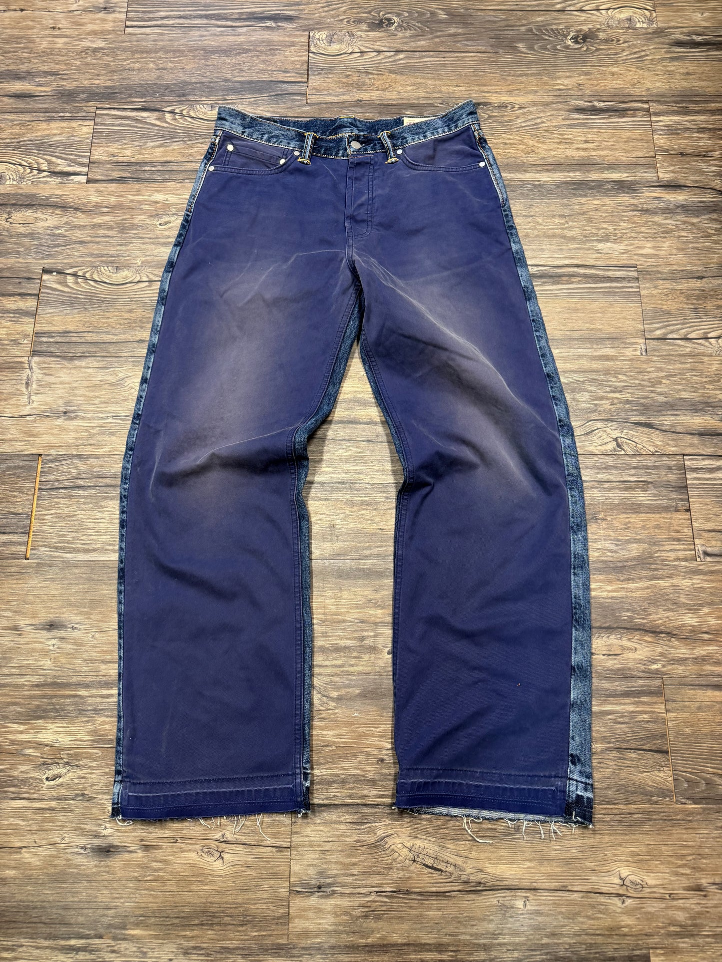 EVISU MULTICOLORED STRAIGHTLEG DENIM (31)