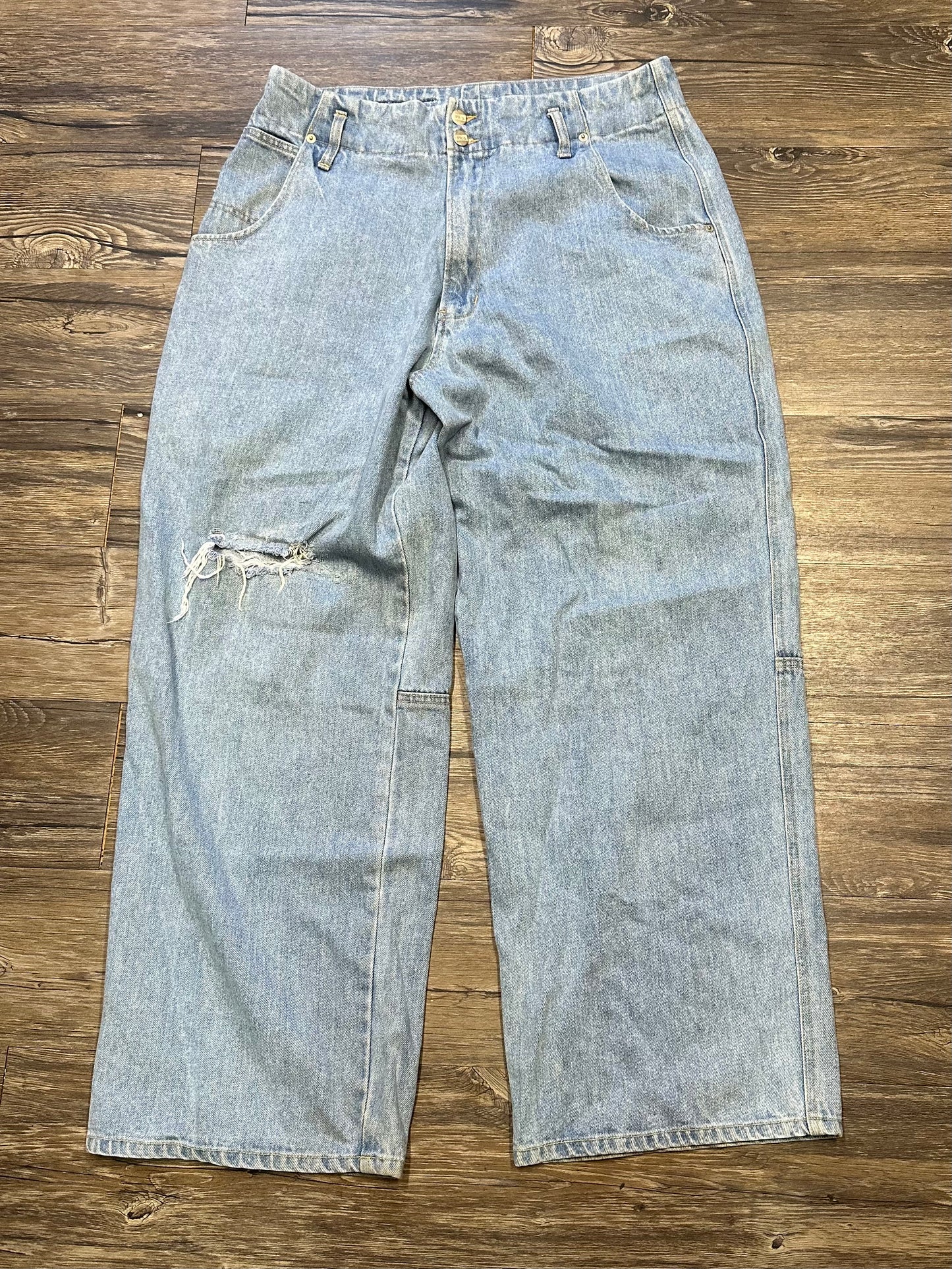 Y2K OVERSIZED CHANZ DENIM (36)