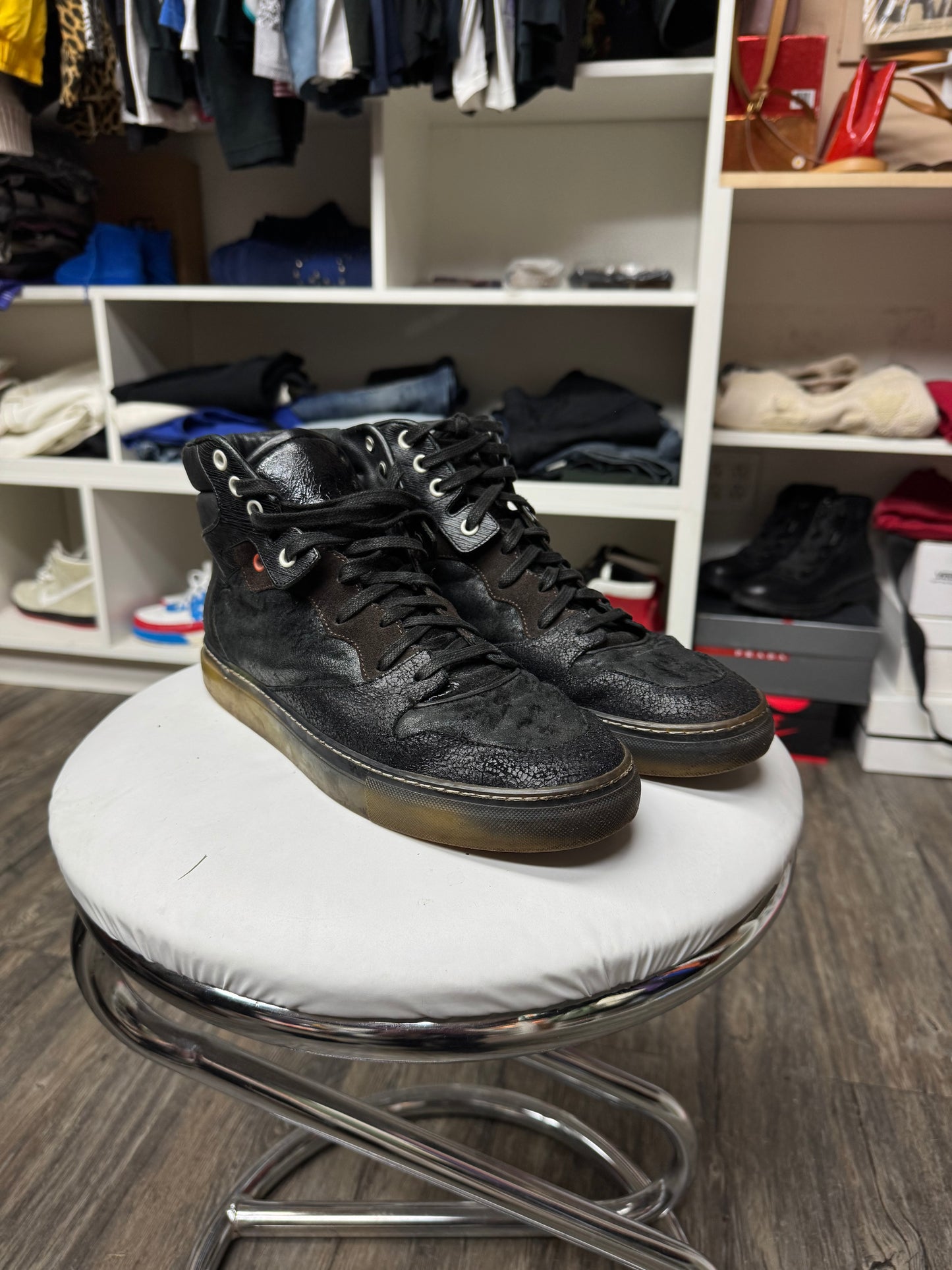 BALENCIAGA ARENA CITY HI TOP LEATHER SNEAKERS (41)
