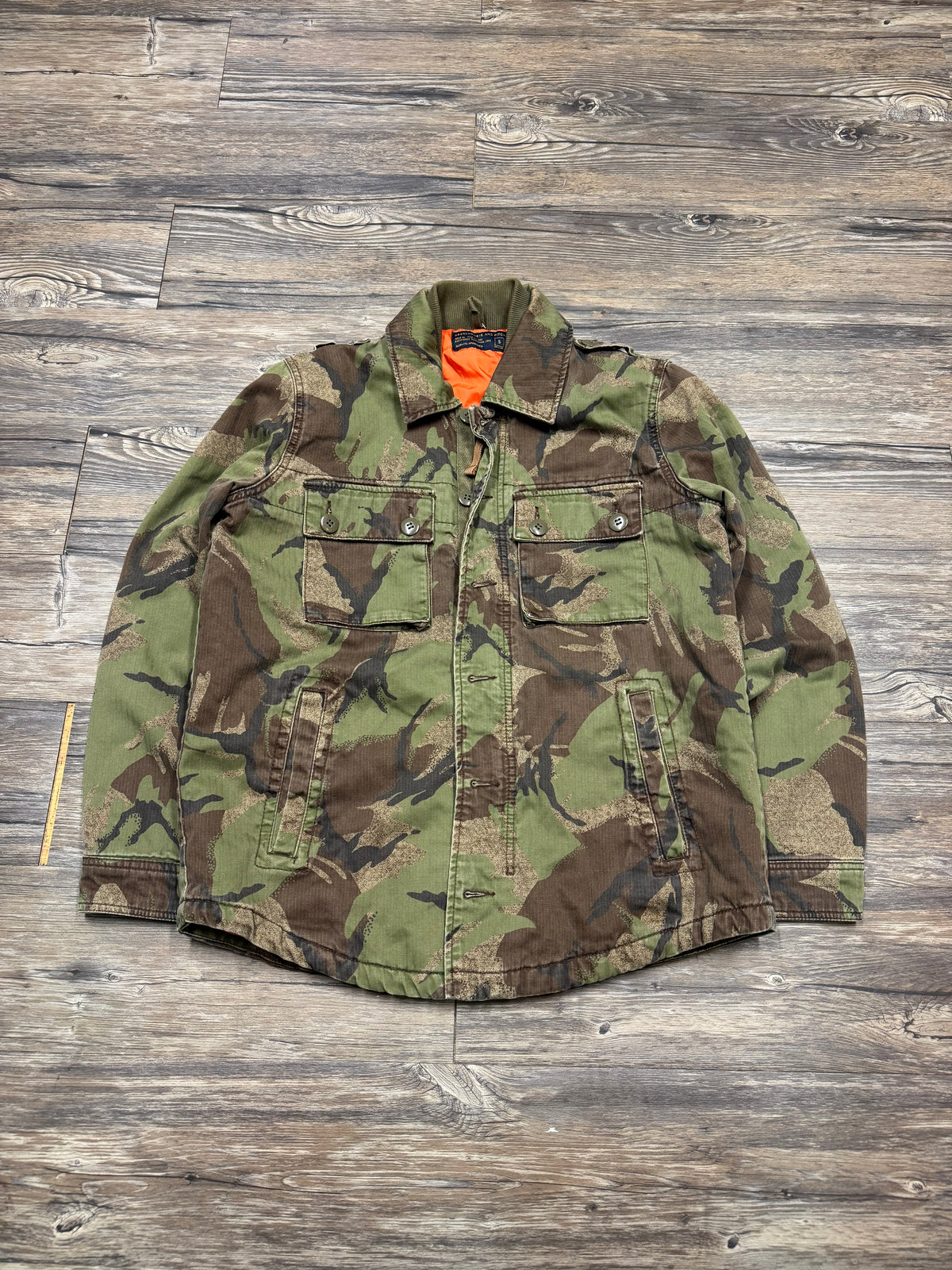 ABERCROMBIE & FITCH CAMO ORANGE LINED HUNTING JACKET (S)