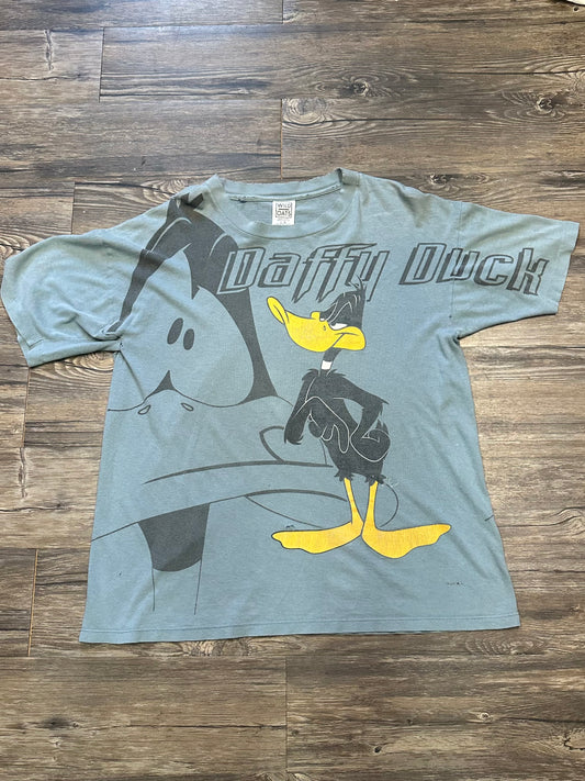 DAFFY DUCK GRAPHIC DISTRESSED T-SHIRT (LARGE)