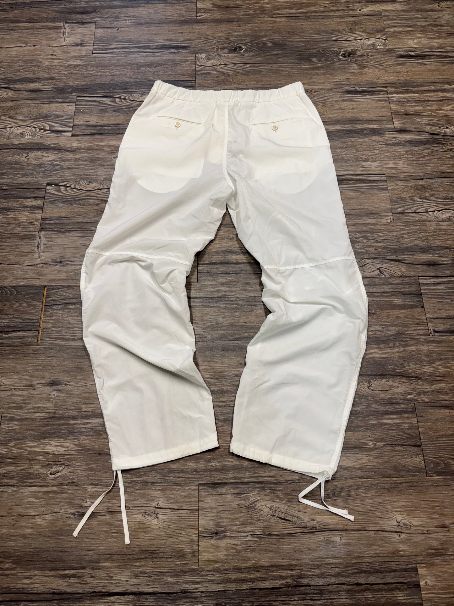 SALVATORE FERRAGAMO LIGHTWEIGHT CONVERTIBLE BAGGY PANTS (33)