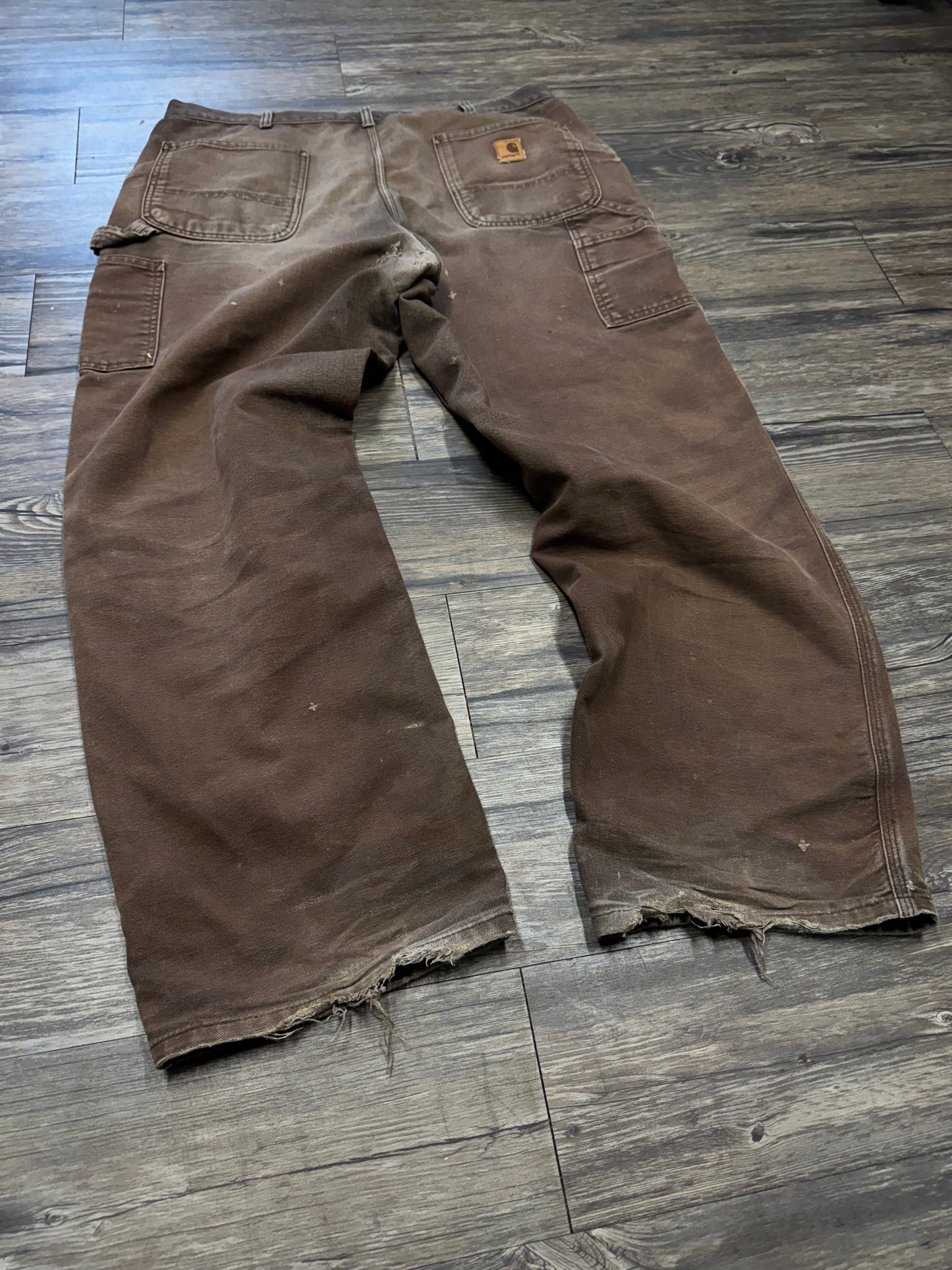 MOCHA CARHARTT DISTRESSED BAGGY CARPENTER PANTS (36x32)