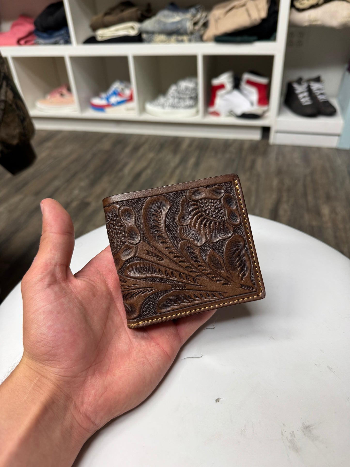 RRL by RALPH LAUREN HAND TOOLED LEATHER BIFOLD WALLET (OS)