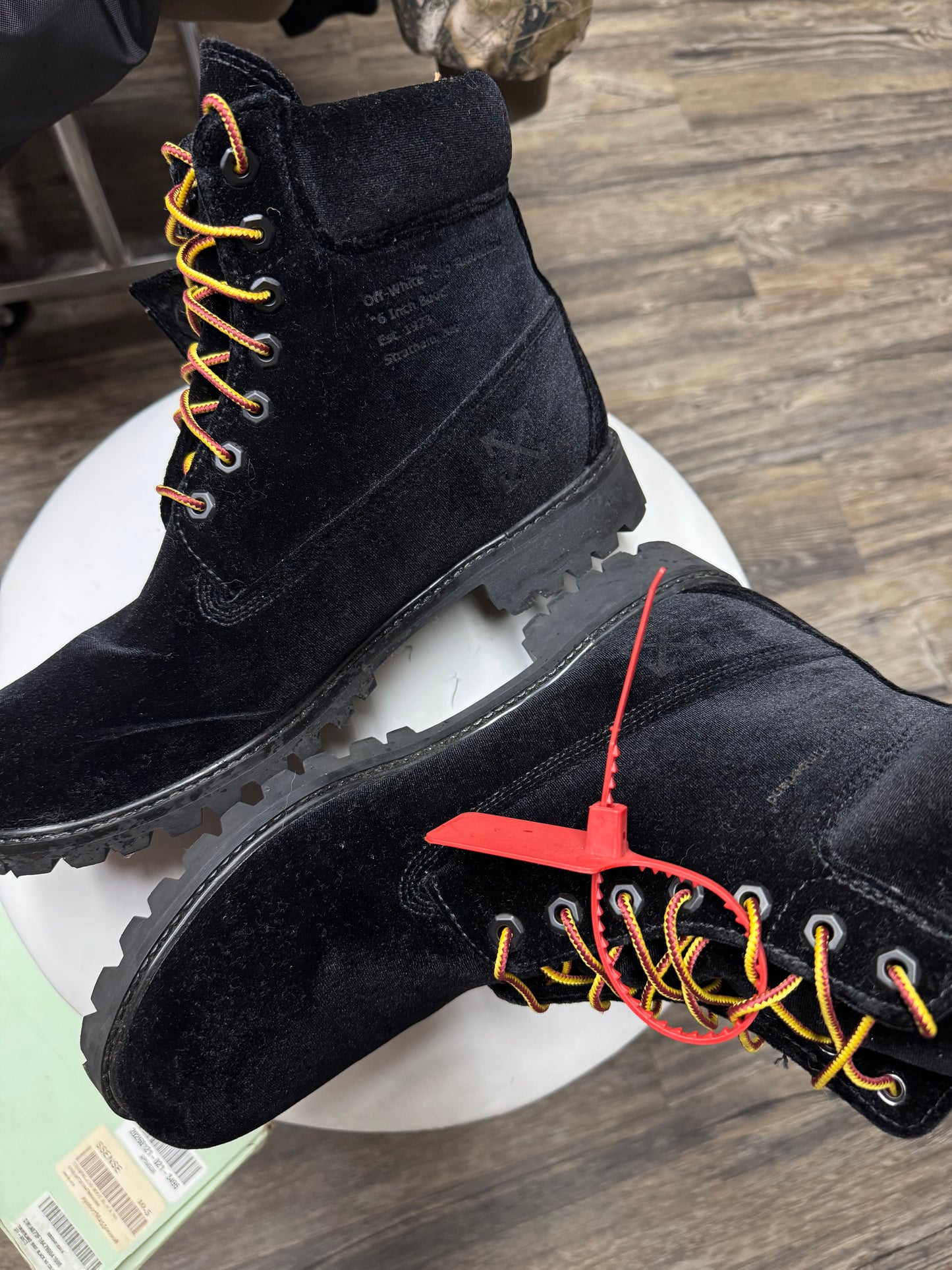 OFF WHITE PONY HAIR TIMBERLANDS (10.5)