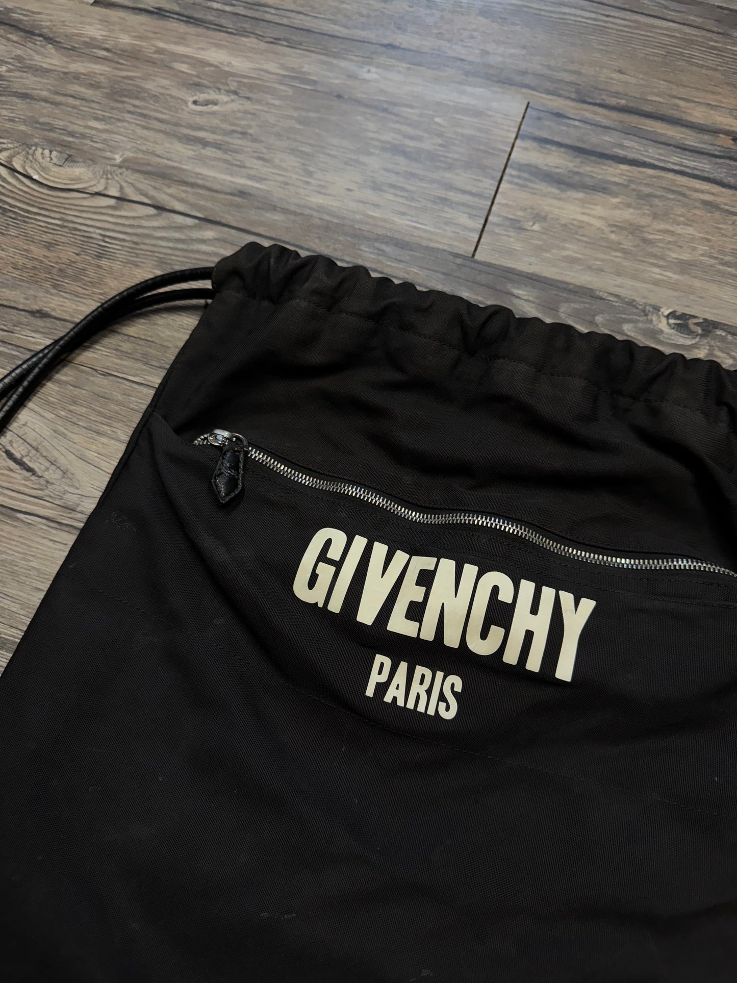 GIVENCHY PARIS NYLON DRAWSTRING BACKPACK (OS)