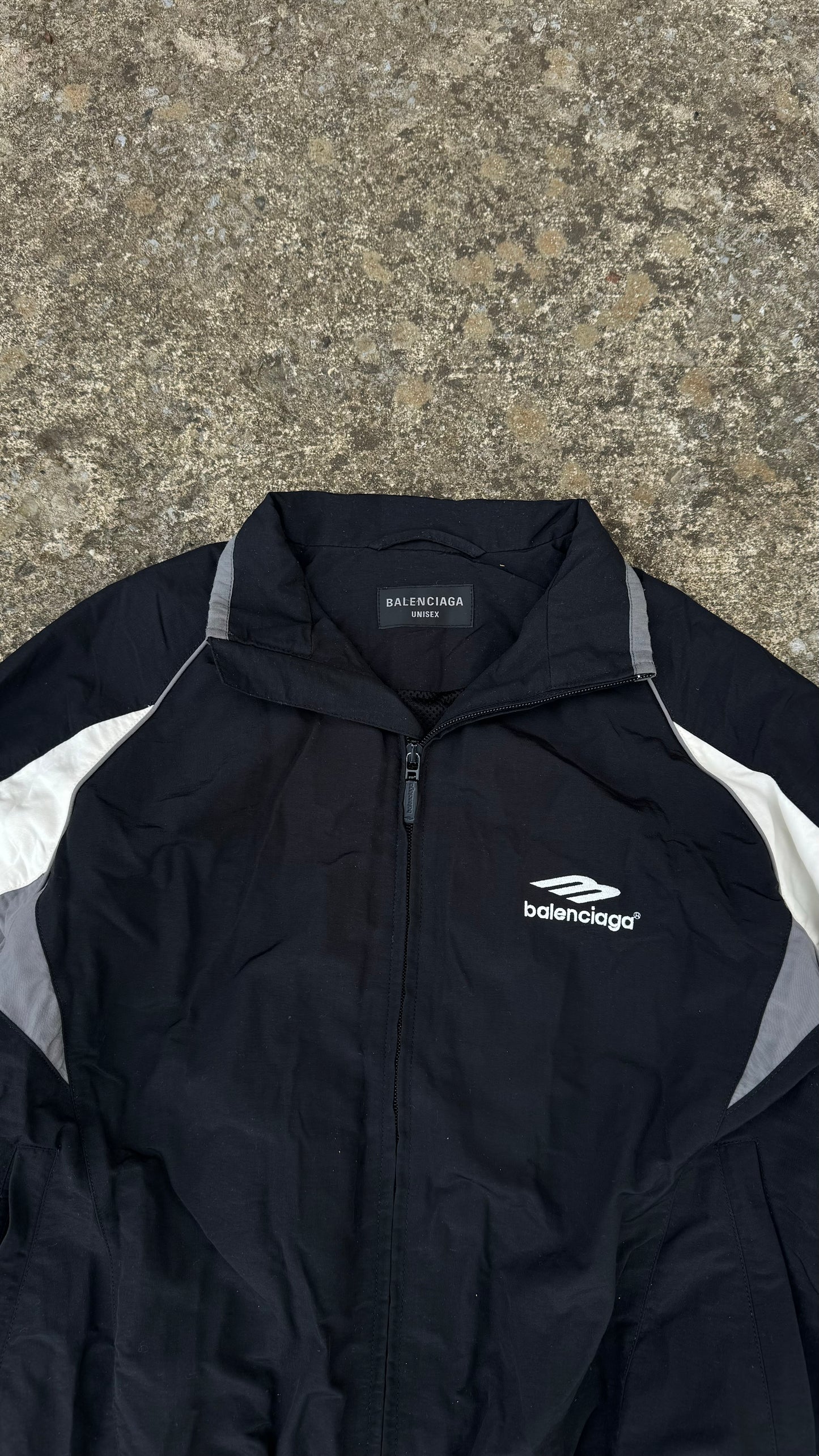 BALENCIAGA BLACK TRACK JACKET (M)