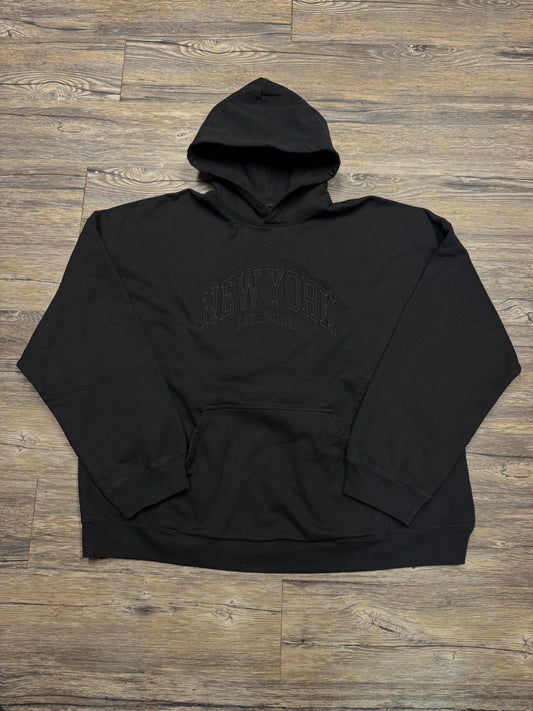 BALENCIAGA BLACK NEW YORK LOGO HOODIE (L)
