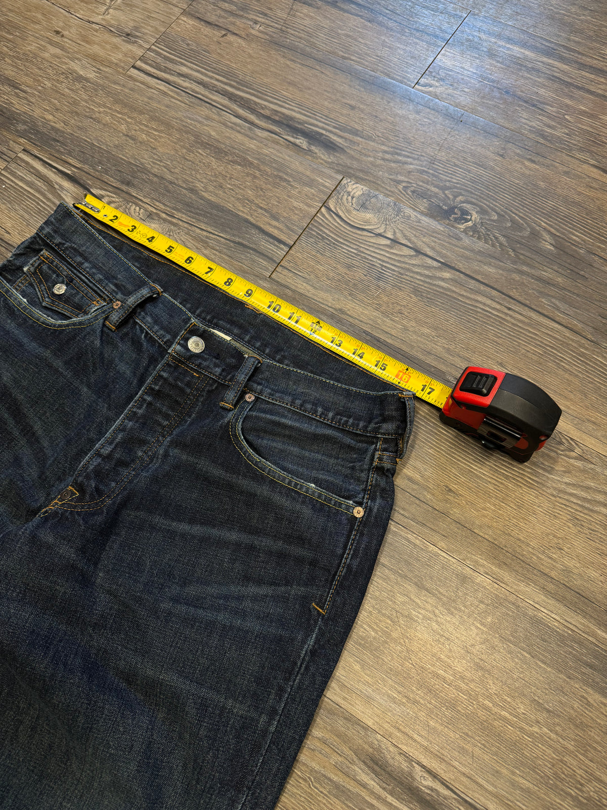 POLO RALPH LAUREN BOOTLEG FADED DARKWASH JEANS (33)