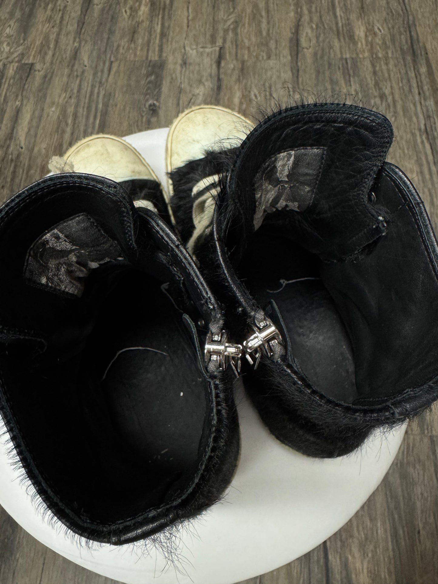 RICK OWENS PONY HAIR RAMONES (42)