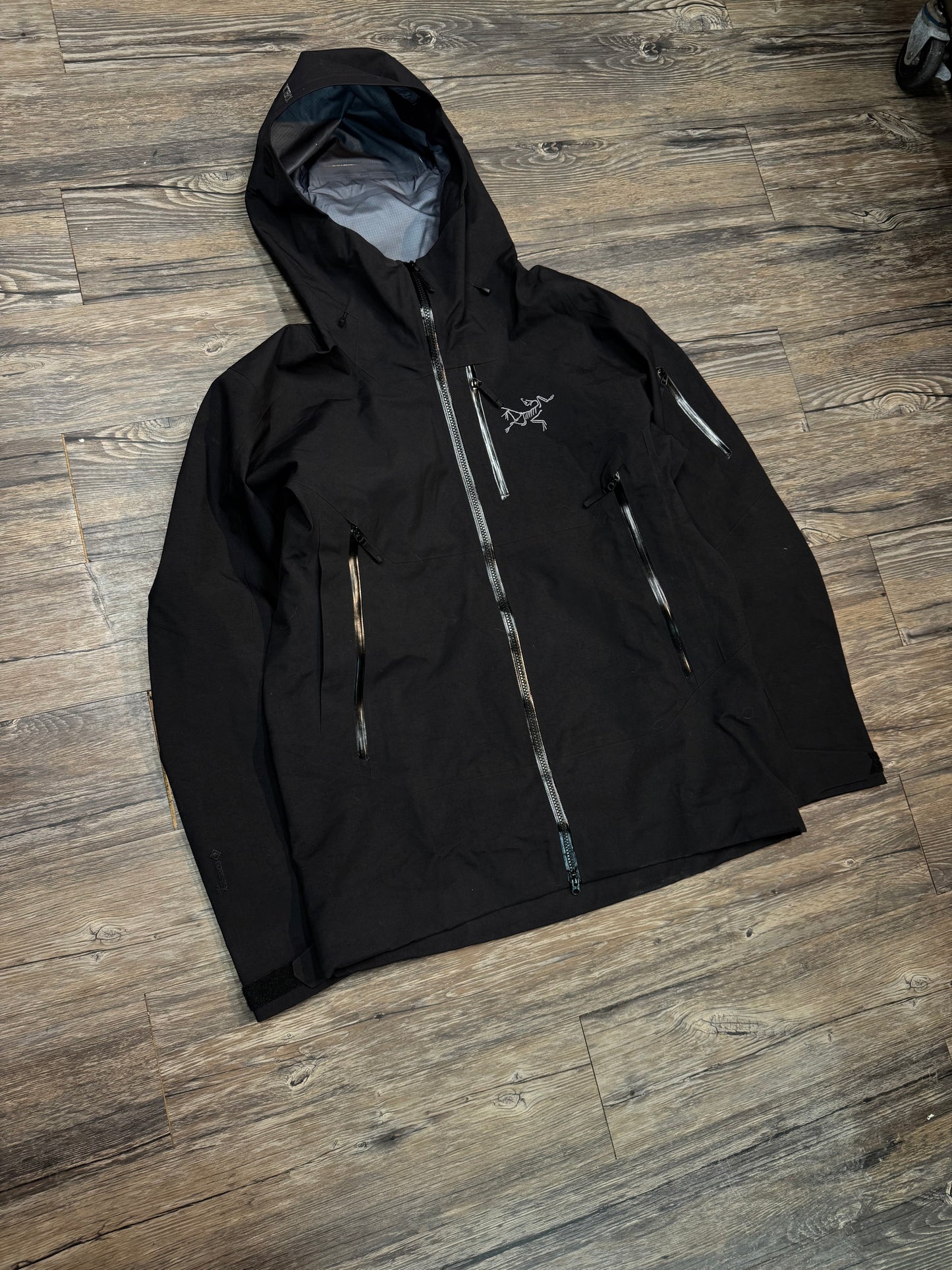 ARCTERYX SABRE ZIP-UP JACKET (MEDIUM)