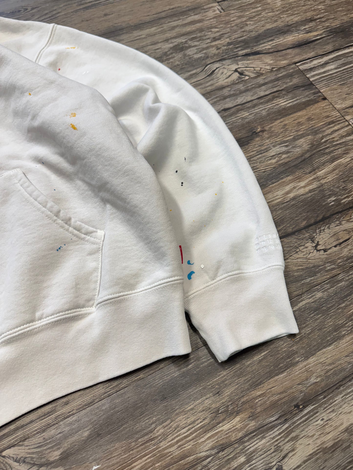 SUPREME MAISON MARGIELA MM6 WHITE BOX LOGO ZIP-UP (S)
