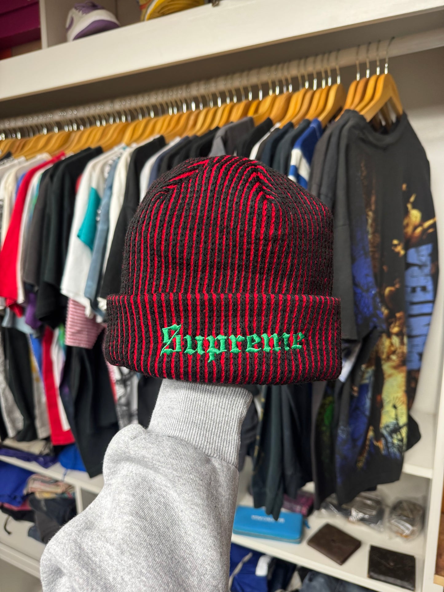 SUPREME OVERDYED SCRIPT BEANIE (OS)