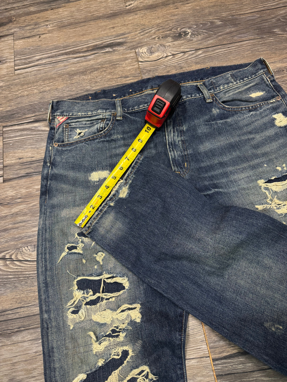 POLO RALPH LAUREN DENIM & SUPPLY DISTRESSED DARK WASH DENIM JEANS (38)