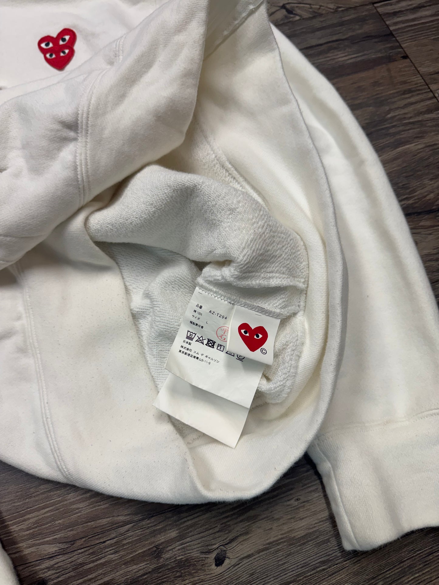 CDG DOUBLE HEART KANGAROO POCKET ZIP UP (L)